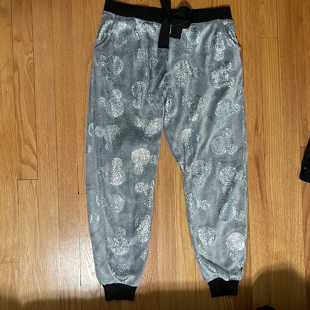 Pajama pants. Size small. They are also gray, black, and silver.